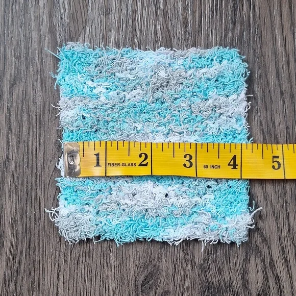 Mini Scrub Cloth, Hand Knit - Picture 4 of 6